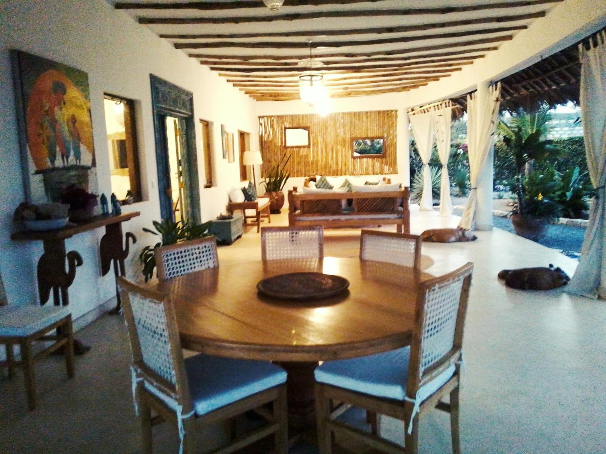 Bed and Breakfast Shira House Ватаму Екстер'єр фото